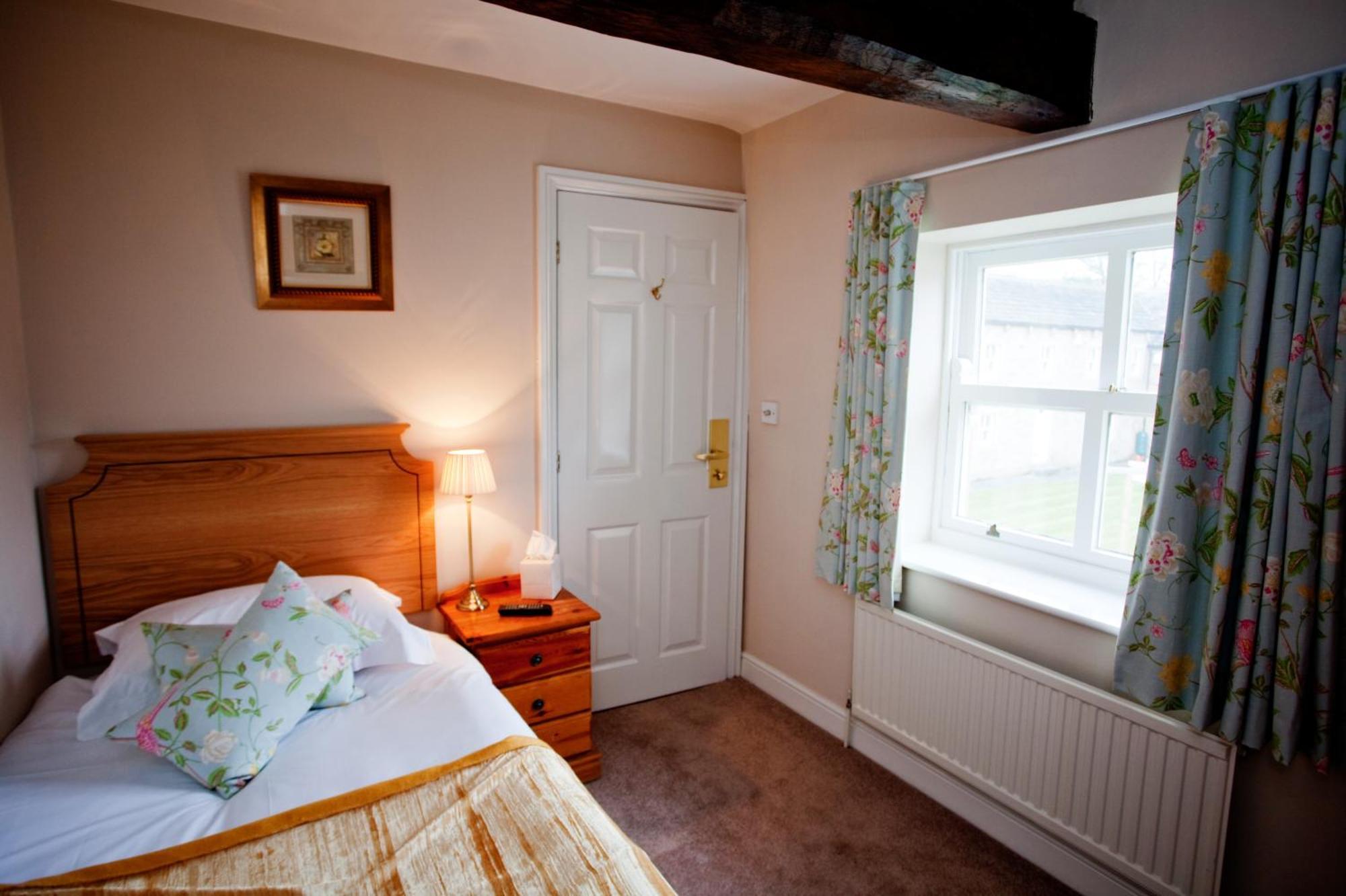 Waterton Park Hotel Wakefield Eksteriør bilde