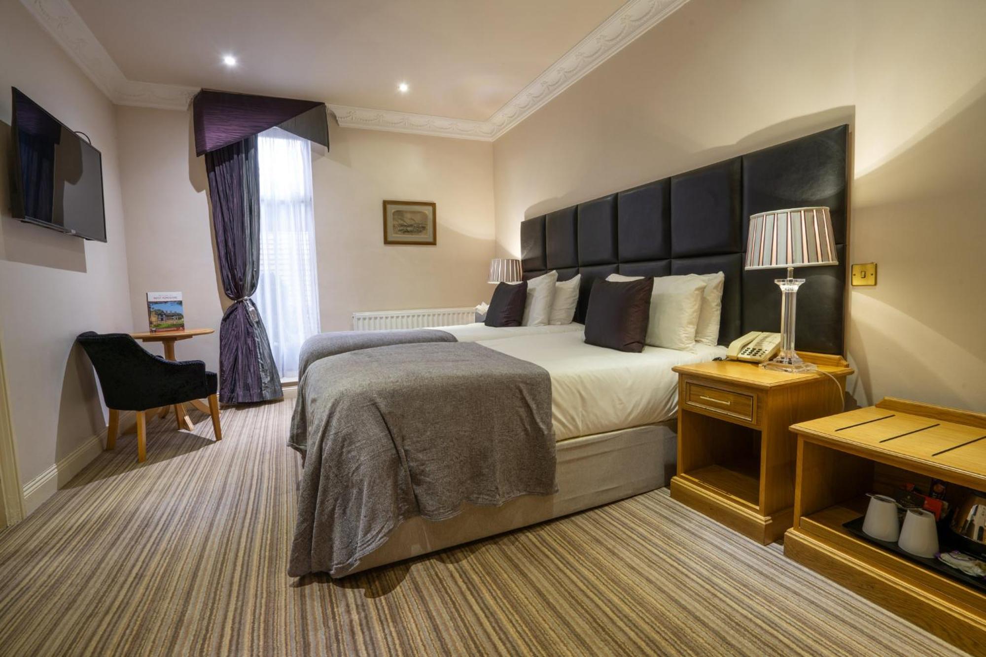 Waterton Park Hotel Wakefield Eksteriør bilde